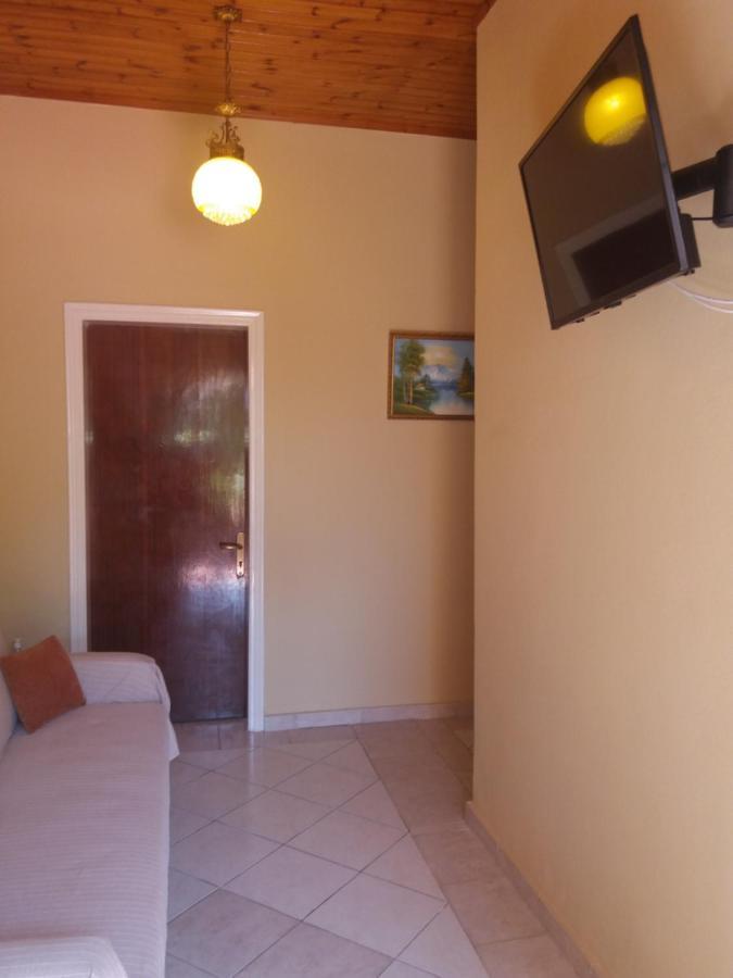 Theos Apartments Agios Stefanos Avliotes  Екстер'єр фото